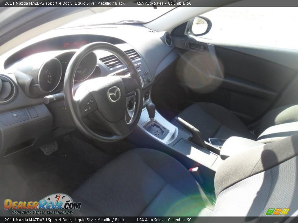 2011 Mazda MAZDA3 i Sport 4 Door Liquid Silver Metallic / Black Photo #16