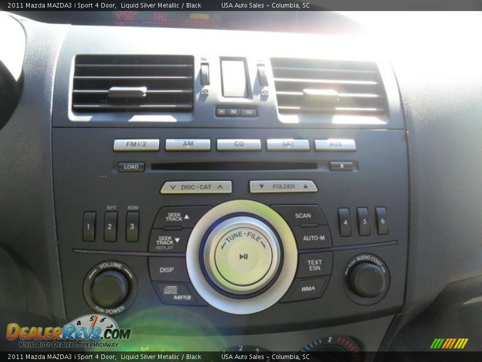 2011 Mazda MAZDA3 i Sport 4 Door Liquid Silver Metallic / Black Photo #20