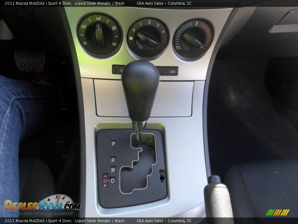 2011 Mazda MAZDA3 i Sport 4 Door Liquid Silver Metallic / Black Photo #21