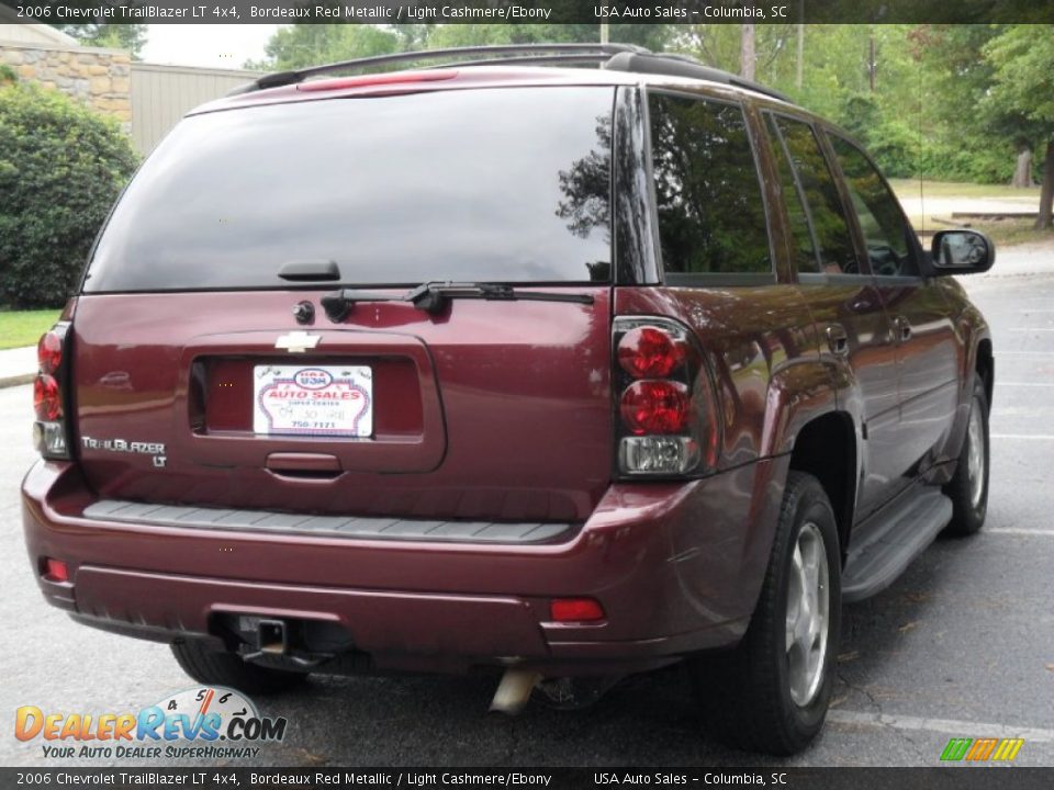 2006 Chevrolet TrailBlazer LT 4x4 Bordeaux Red Metallic / Light Cashmere/Ebony Photo #6