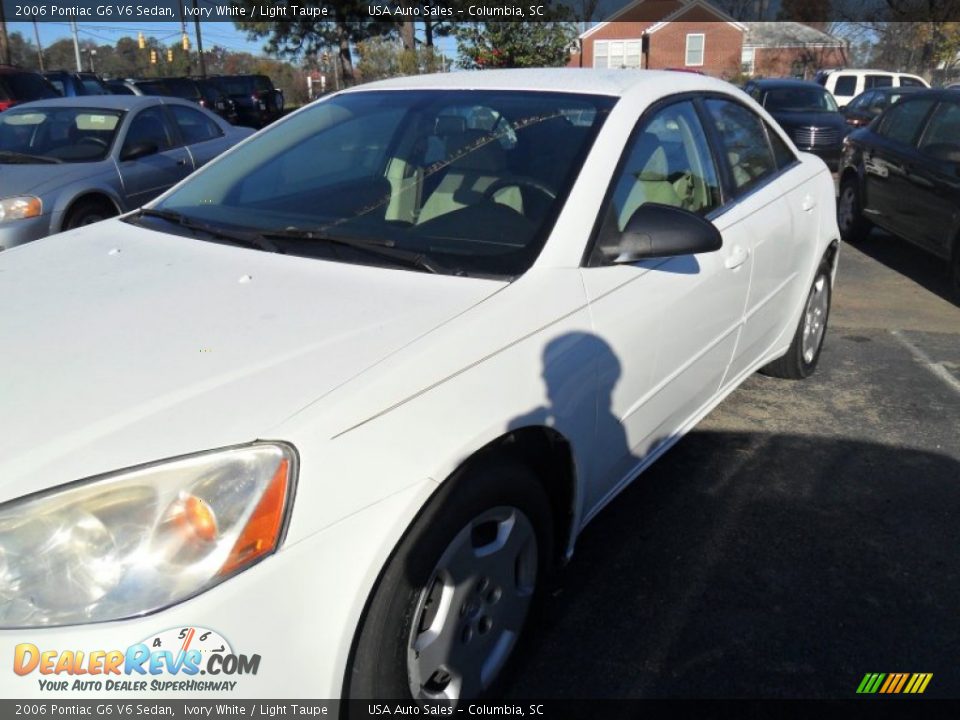 2006 Pontiac G6 V6 Sedan Ivory White / Light Taupe Photo #1