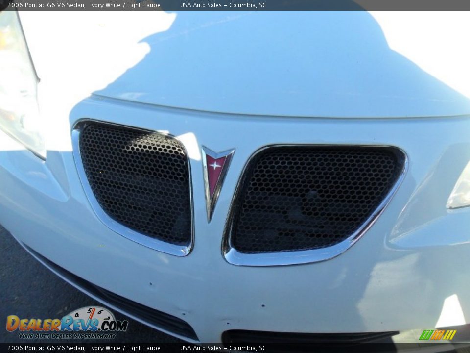 2006 Pontiac G6 V6 Sedan Ivory White / Light Taupe Photo #2