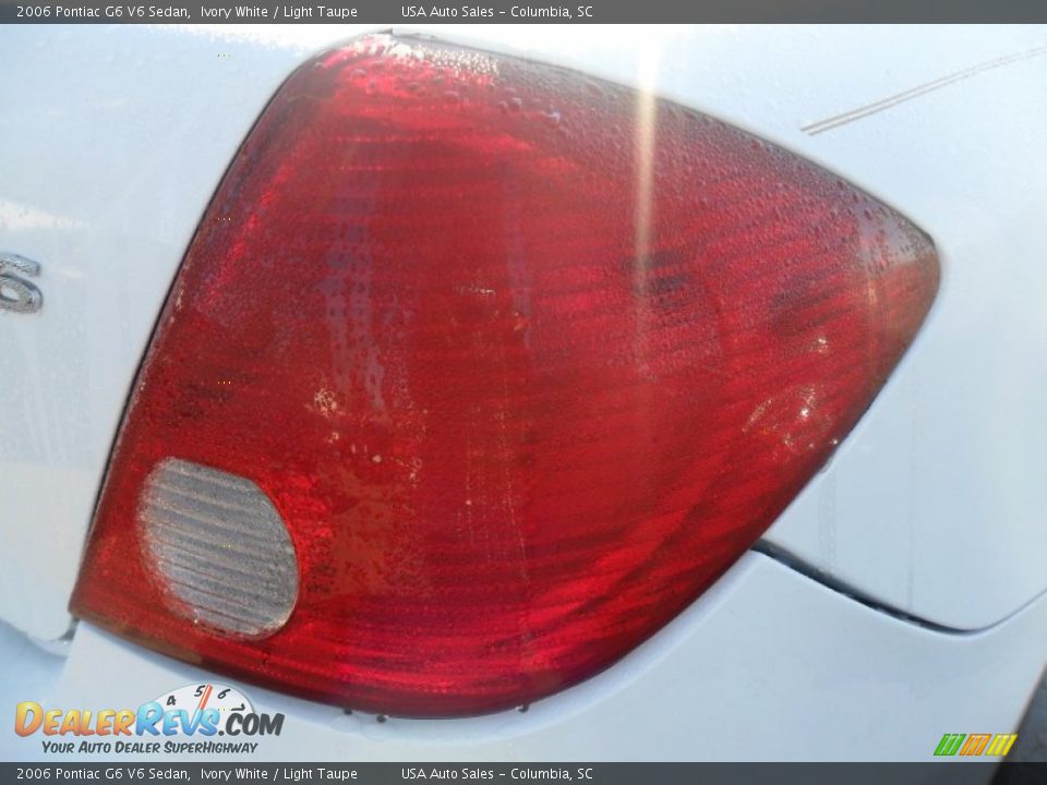 2006 Pontiac G6 V6 Sedan Ivory White / Light Taupe Photo #5
