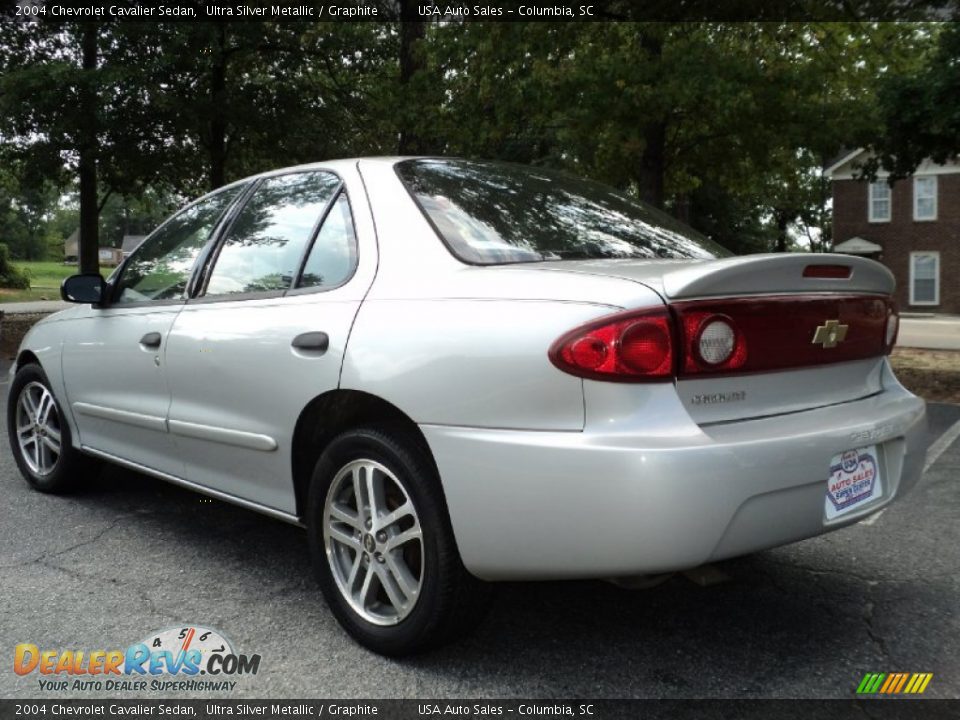 2004 Chevrolet Cavalier Sedan Ultra Silver Metallic / Graphite Photo #4