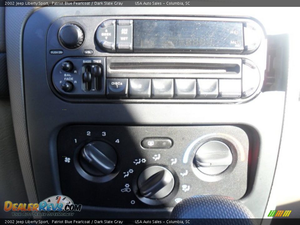 2002 Jeep Liberty Sport Patriot Blue Pearlcoat / Dark Slate Gray Photo #15