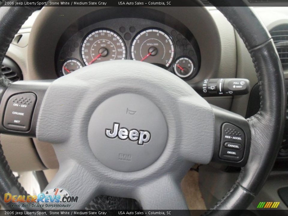 2006 Jeep Liberty Sport Stone White / Medium Slate Gray Photo #15