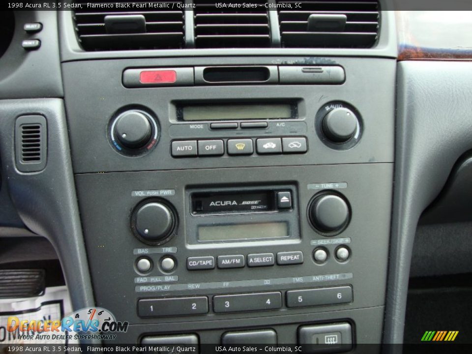 Controls of 1998 Acura RL 3.5 Sedan Photo #17