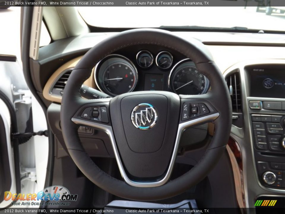 2012 Buick Verano FWD White Diamond Tricoat / Choccachino Photo #10