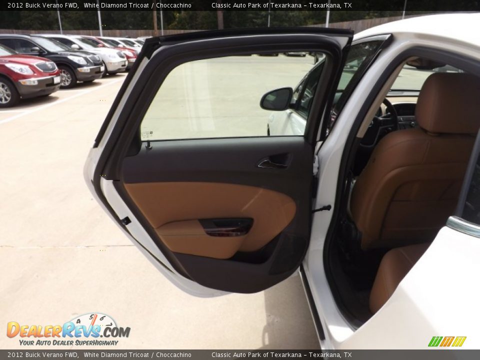 2012 Buick Verano FWD White Diamond Tricoat / Choccachino Photo #18