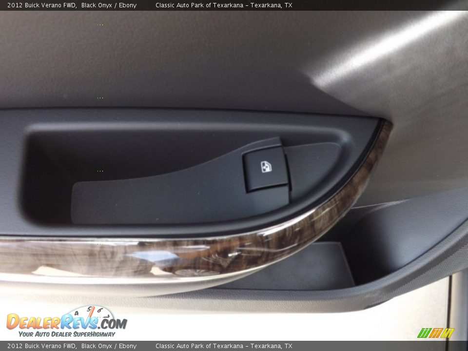 2012 Buick Verano FWD Black Onyx / Ebony Photo #18