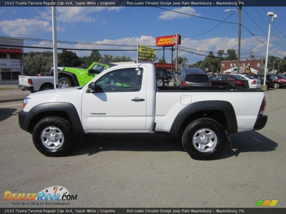 2010 Toyota Tacoma Regular Cab 4x4 Super White / Graphite Photo #2