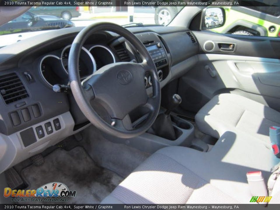 2010 Toyota Tacoma Regular Cab 4x4 Super White / Graphite Photo #11