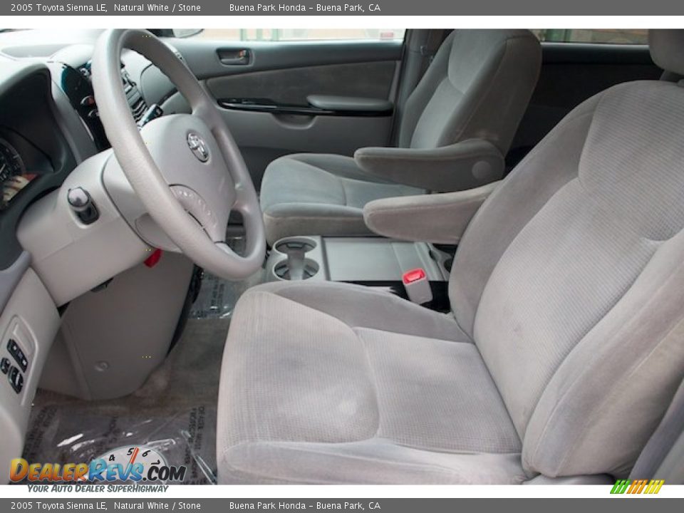 2005 Toyota Sienna LE Natural White / Stone Photo #3