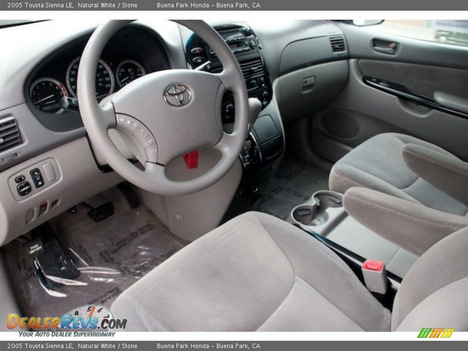 2005 Toyota Sienna LE Natural White / Stone Photo #13