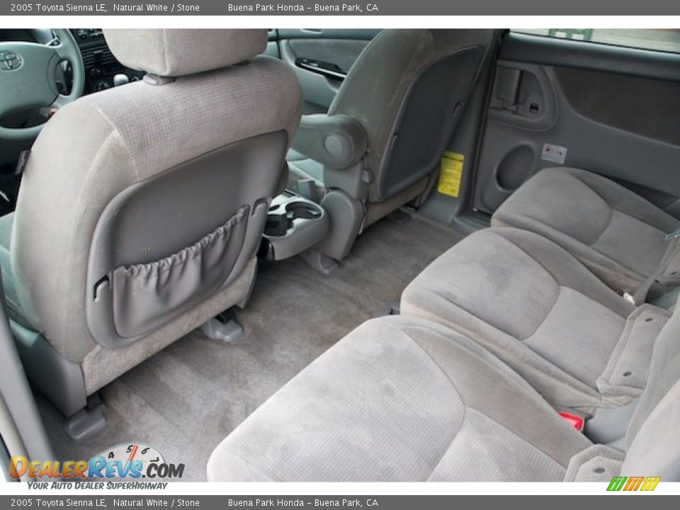 2005 Toyota Sienna LE Natural White / Stone Photo #17