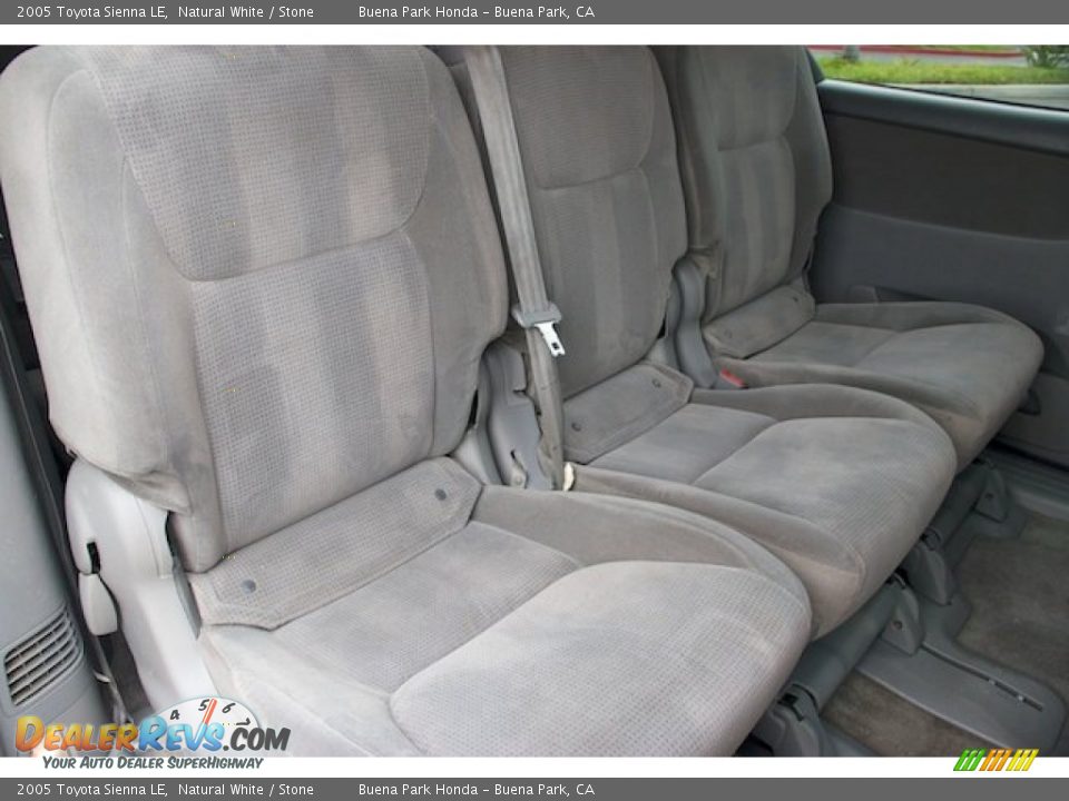 2005 Toyota Sienna LE Natural White / Stone Photo #21