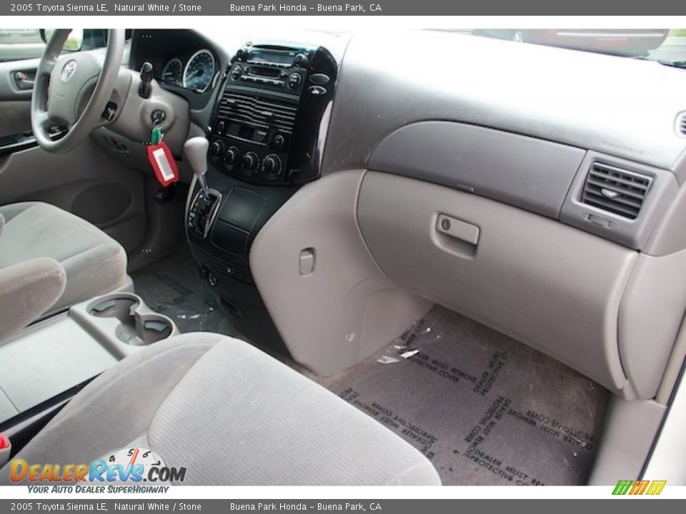 2005 Toyota Sienna LE Natural White / Stone Photo #25