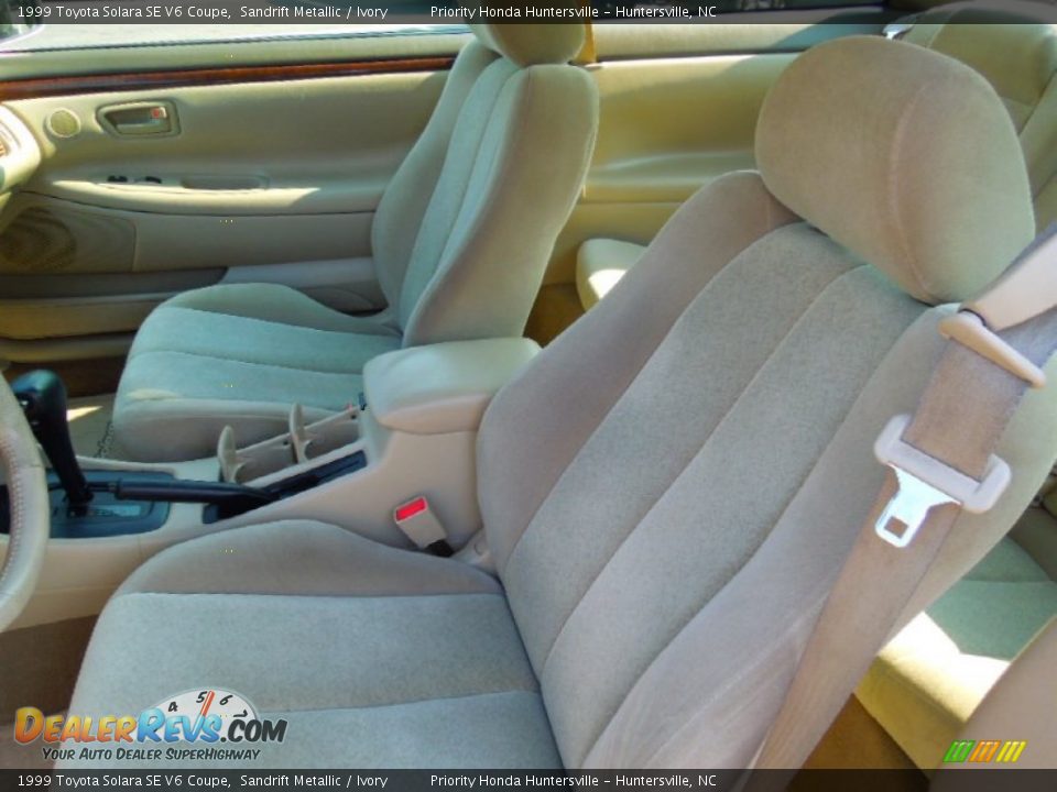 1999 Toyota Solara SE V6 Coupe Sandrift Metallic / Ivory Photo #9