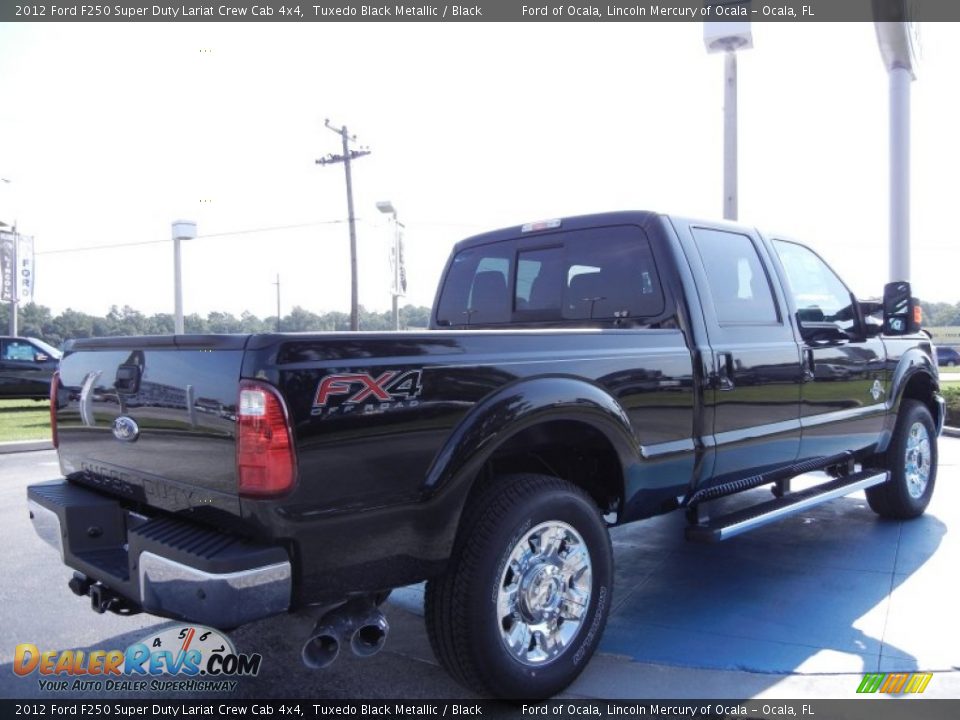 Tuxedo Black Metallic 2012 Ford F250 Super Duty Lariat Crew Cab 4x4 Photo #3