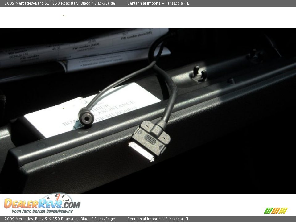 2009 Mercedes-Benz SLK 350 Roadster Black / Black/Beige Photo #31