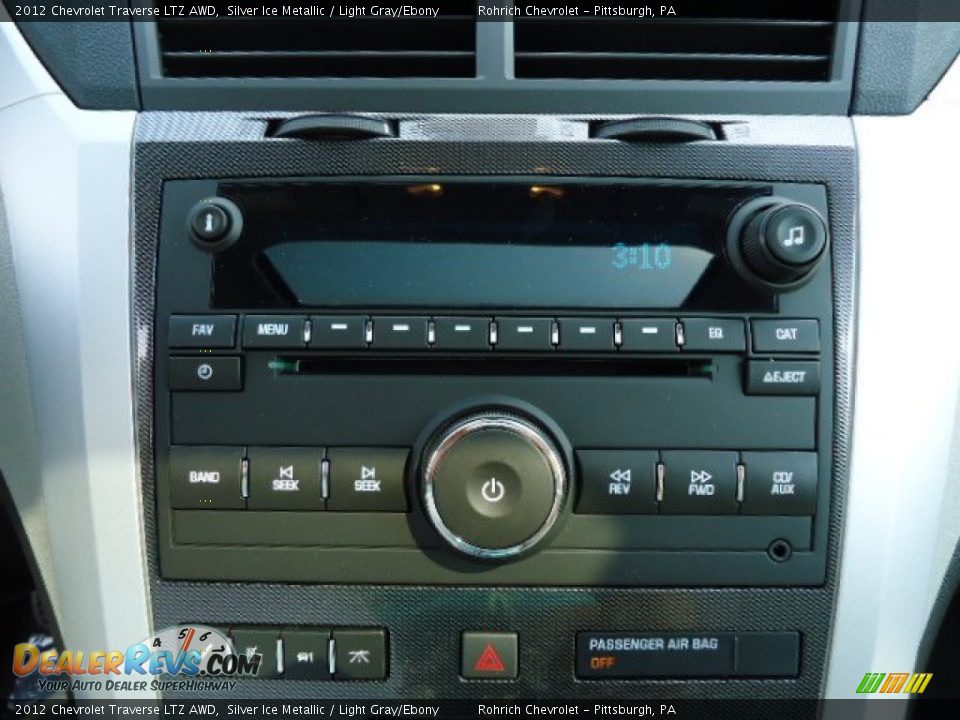 2012 Chevrolet Traverse LTZ AWD Silver Ice Metallic / Light Gray/Ebony Photo #19