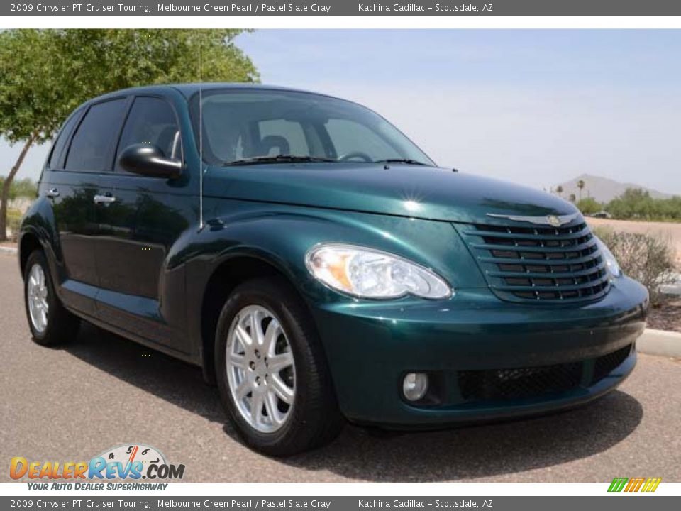 Front 3/4 View of 2009 Chrysler PT Cruiser Touring Photo #1