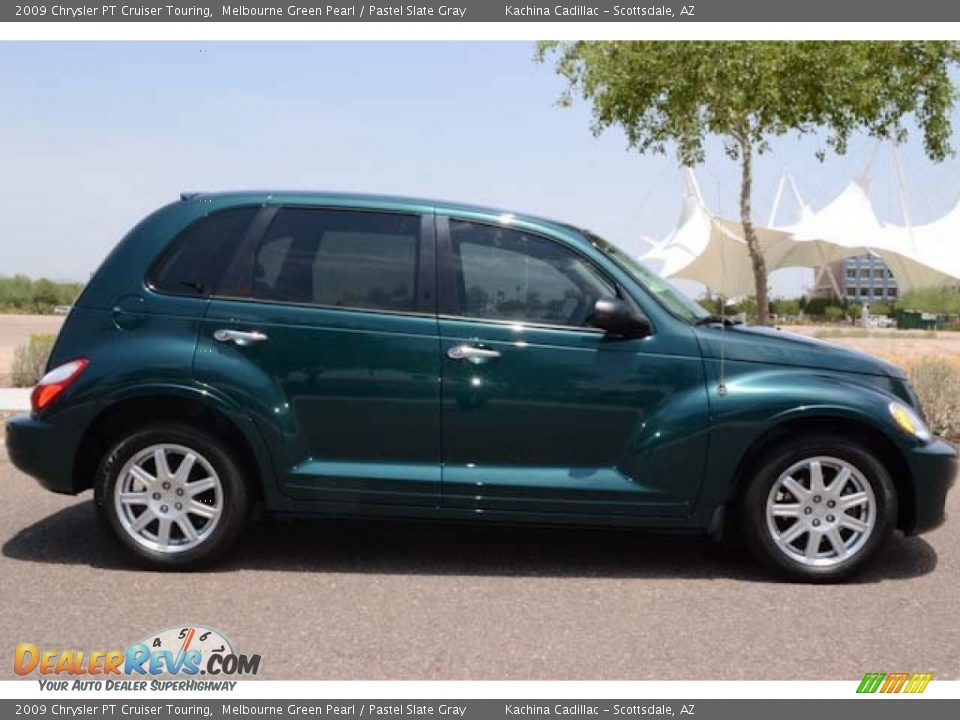 Melbourne Green Pearl 2009 Chrysler PT Cruiser Touring Photo #2