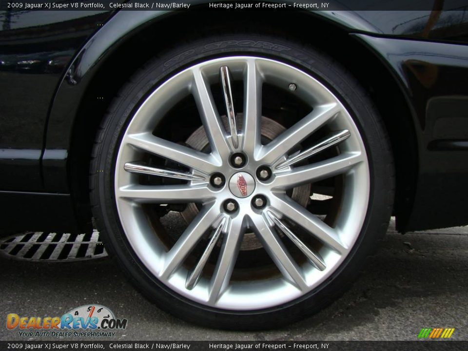 2009 Jaguar XJ Super V8 Portfolio Celestial Black / Navy/Barley Photo #9