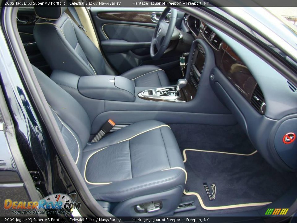 2009 Jaguar XJ Super V8 Portfolio Celestial Black / Navy/Barley Photo #19