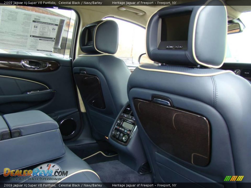 2009 Jaguar XJ Super V8 Portfolio Celestial Black / Navy/Barley Photo #26