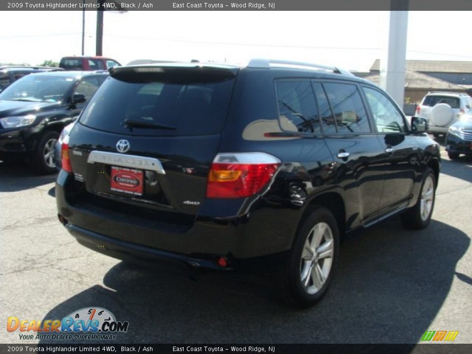 2009 Toyota Highlander Limited 4WD Black / Ash Photo #4