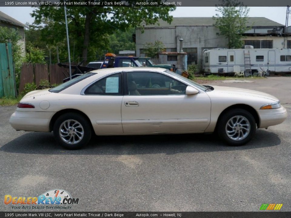 1995 Lincoln Mark VIII LSC Ivory Pearl Metallic Tricoat / Dark Beige Photo #8