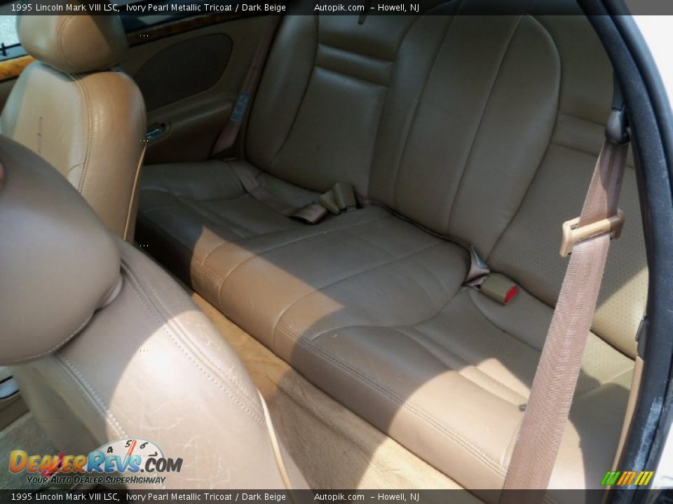 1995 Lincoln Mark VIII LSC Ivory Pearl Metallic Tricoat / Dark Beige Photo #10