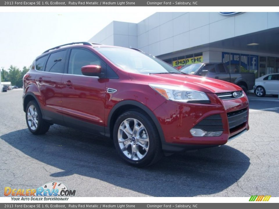 2013 Ford Escape SE 1.6L EcoBoost Ruby Red Metallic / Medium Light Stone Photo #1