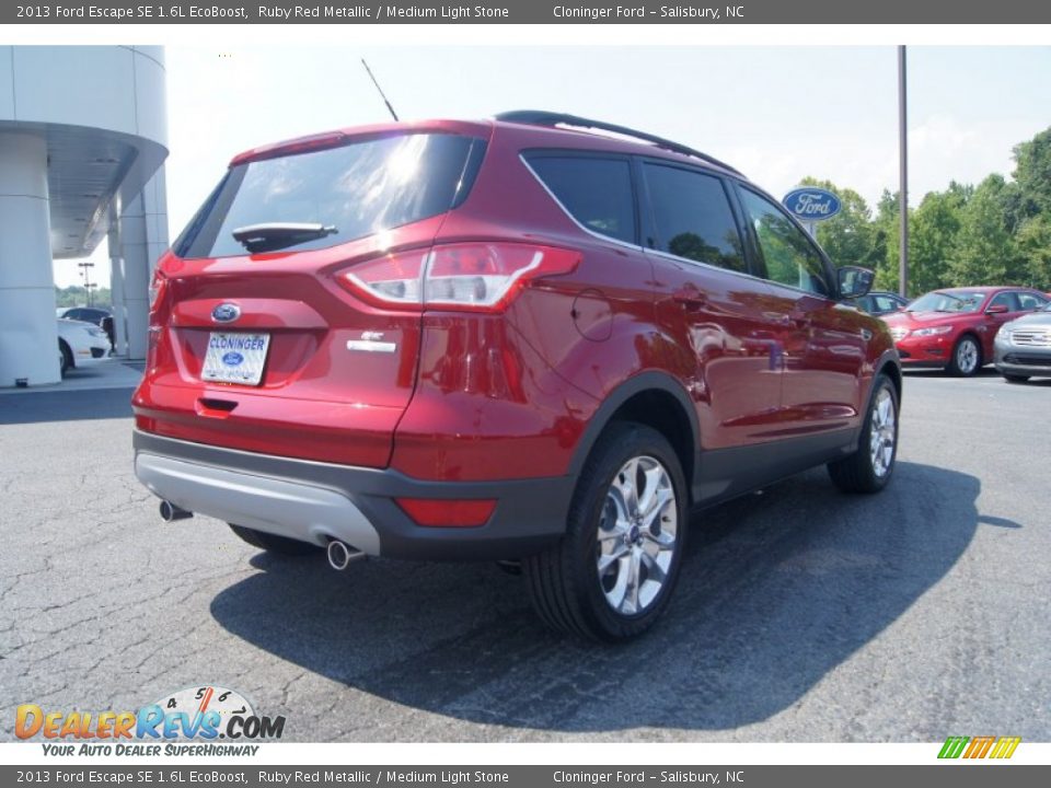 2013 Ford Escape SE 1.6L EcoBoost Ruby Red Metallic / Medium Light Stone Photo #3