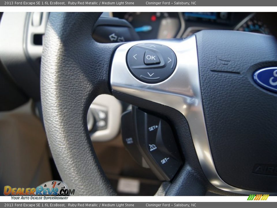 2013 Ford Escape SE 1.6L EcoBoost Ruby Red Metallic / Medium Light Stone Photo #24