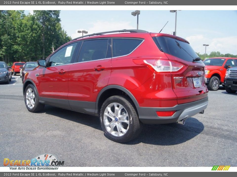 Ruby Red Metallic 2013 Ford Escape SE 1.6L EcoBoost Photo #33