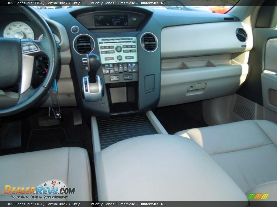 2009 Honda Pilot EX-L Formal Black / Gray Photo #18