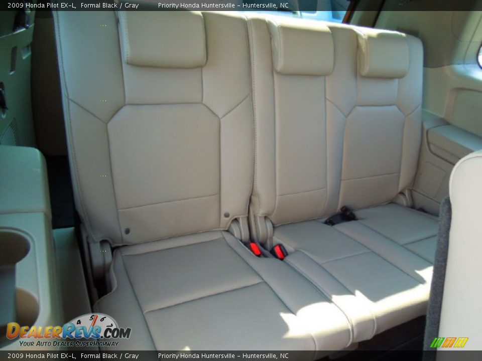 2009 Honda Pilot EX-L Formal Black / Gray Photo #20