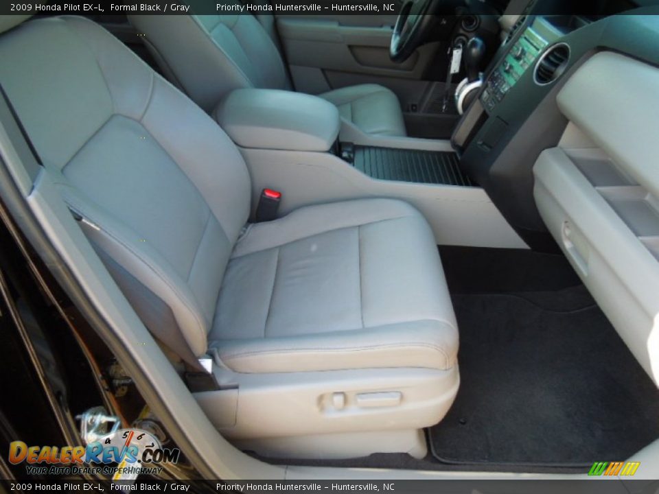 2009 Honda Pilot EX-L Formal Black / Gray Photo #22