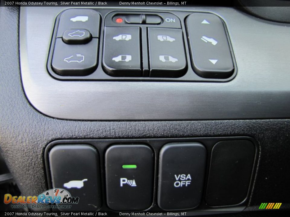 2007 Honda Odyssey Touring Silver Pearl Metallic / Black Photo #16
