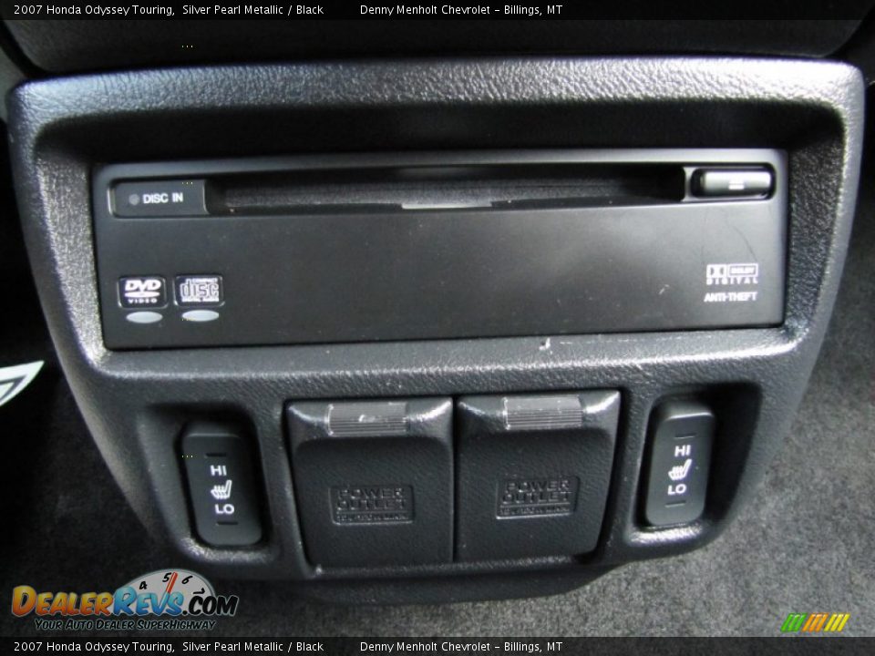 2007 Honda Odyssey Touring Silver Pearl Metallic / Black Photo #24