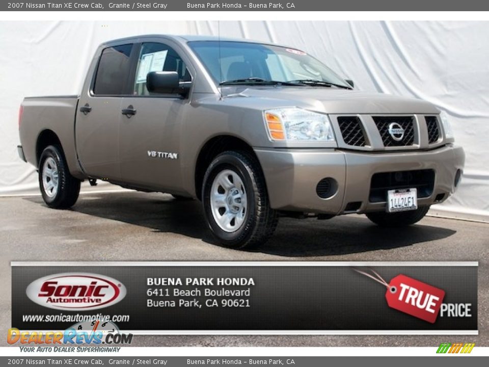 2007 Nissan Titan XE Crew Cab Granite / Steel Gray Photo #1