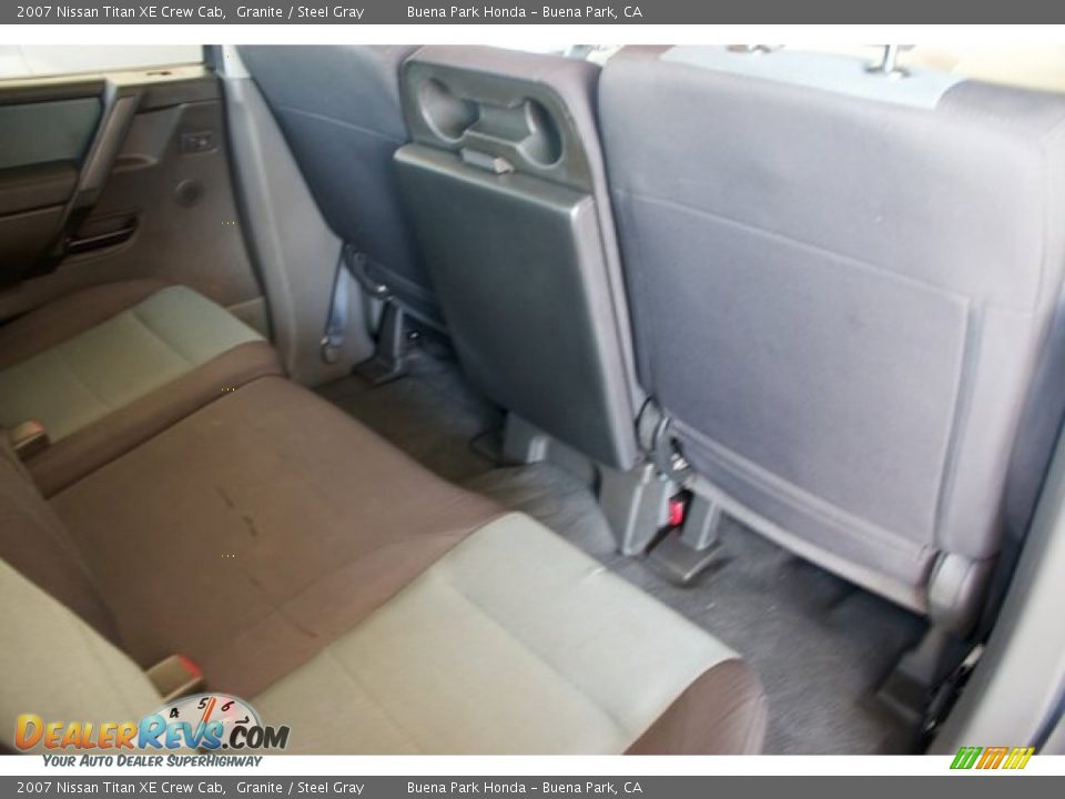 2007 Nissan Titan XE Crew Cab Granite / Steel Gray Photo #19