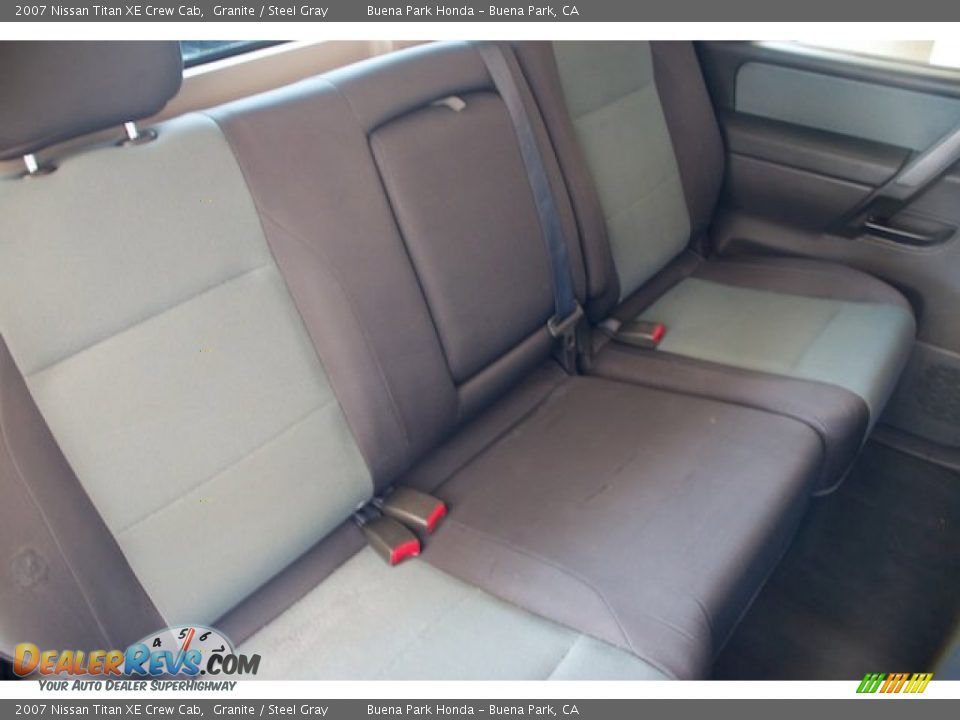 2007 Nissan Titan XE Crew Cab Granite / Steel Gray Photo #20