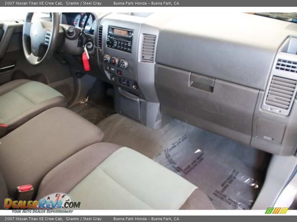 2007 Nissan Titan XE Crew Cab Granite / Steel Gray Photo #22