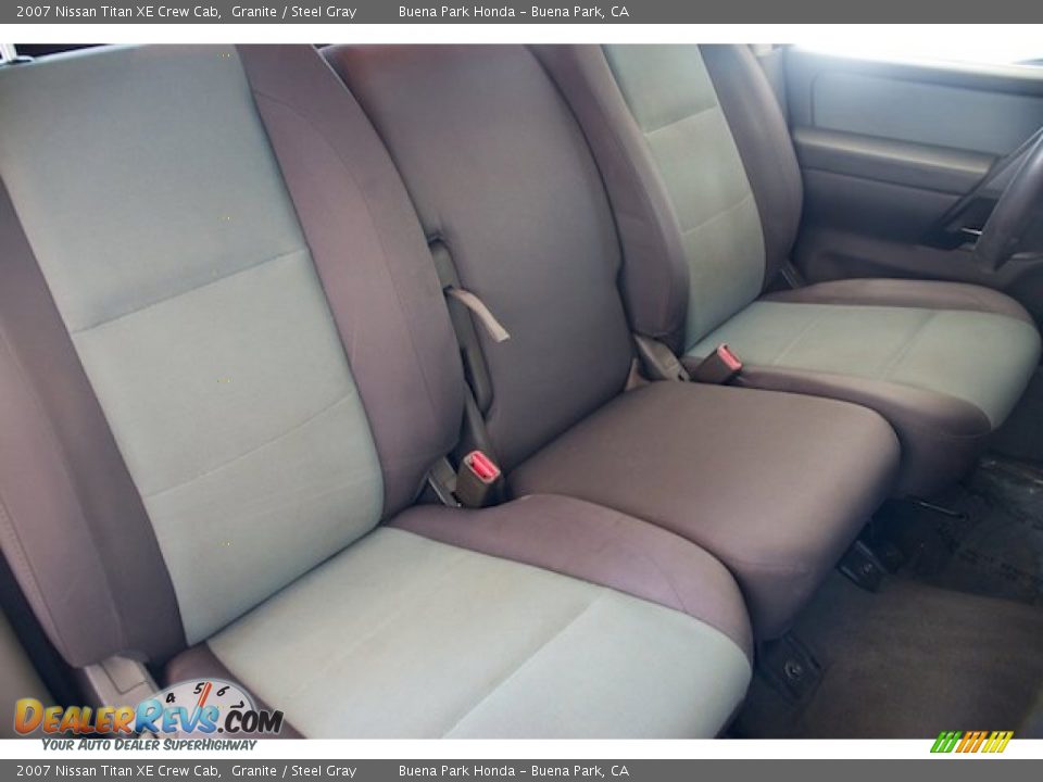 2007 Nissan Titan XE Crew Cab Granite / Steel Gray Photo #23