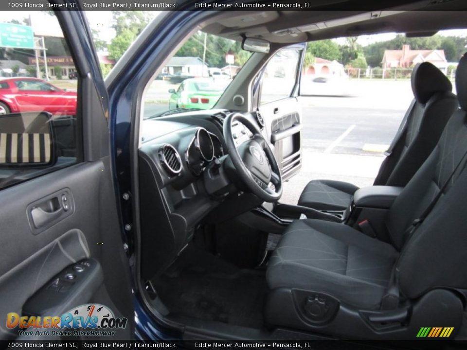 Titanium/Black Interior - 2009 Honda Element SC Photo #26