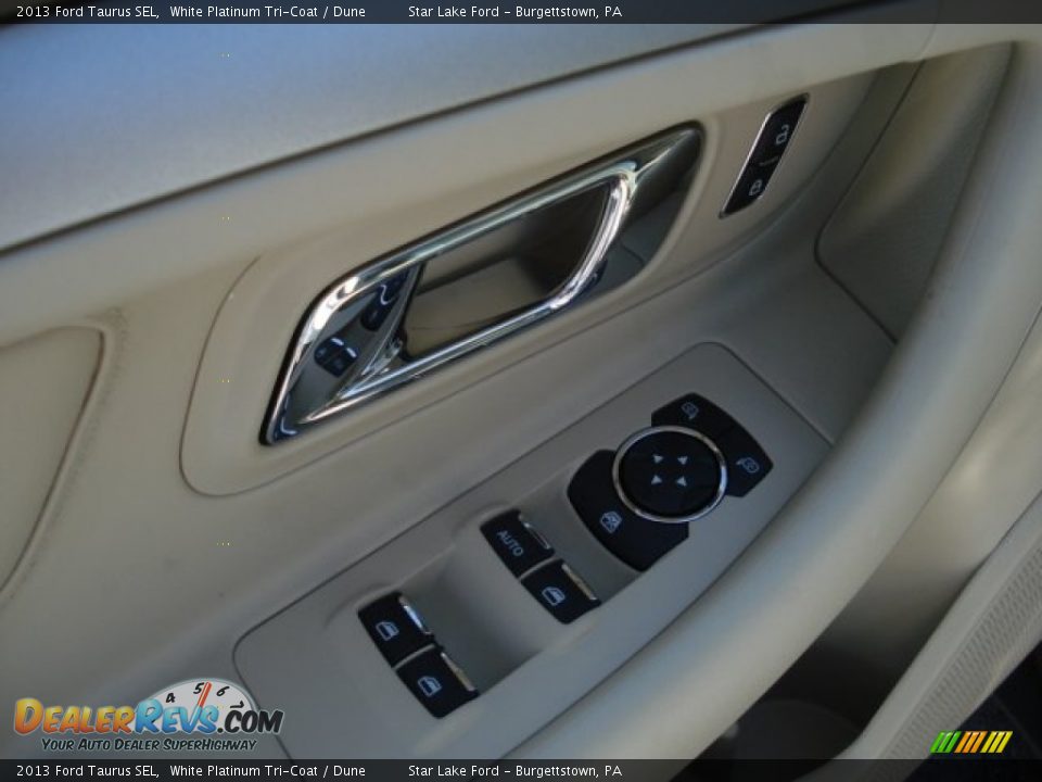 2013 Ford Taurus SEL White Platinum Tri-Coat / Dune Photo #18