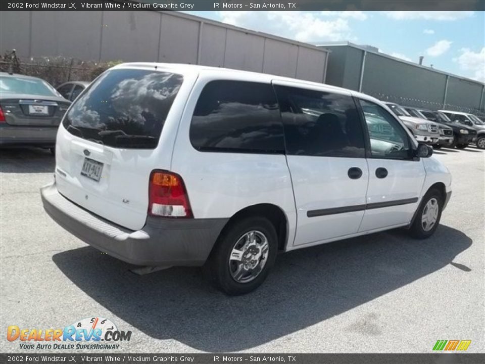 2002 Ford Windstar LX Vibrant White / Medium Graphite Grey Photo #3